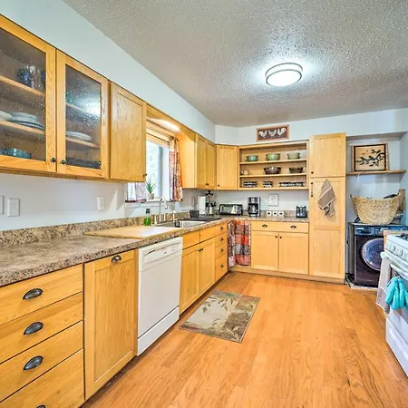 Eco-Friendly Escape In Cortez - Pets Welcome! Exterior photo